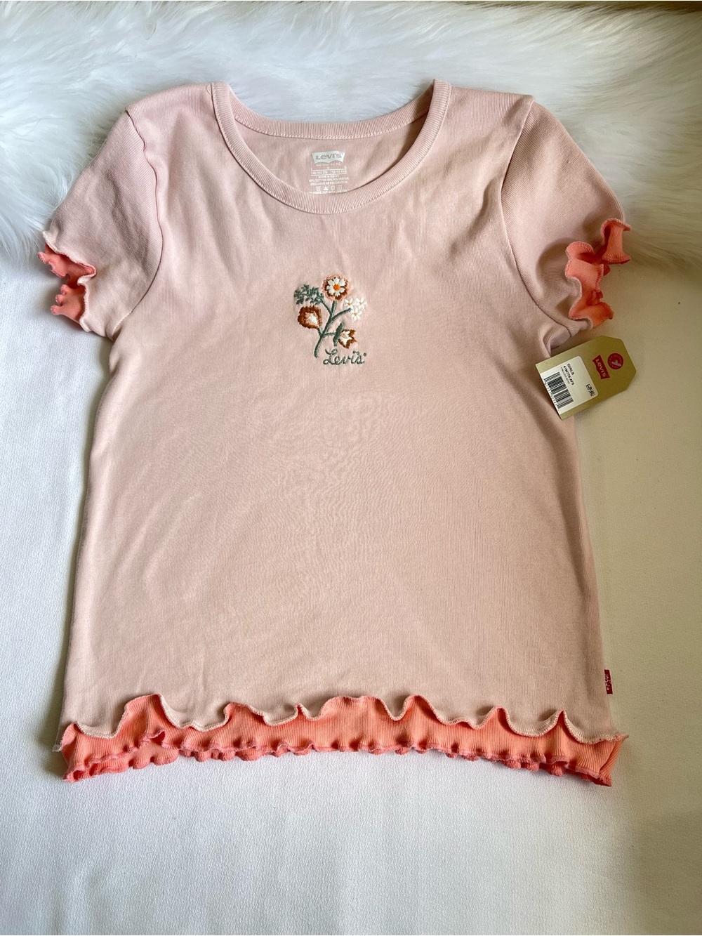 Levi’s Girls Floral Embroidery knit top. Size Large NWT. - Picture 2 of 5
